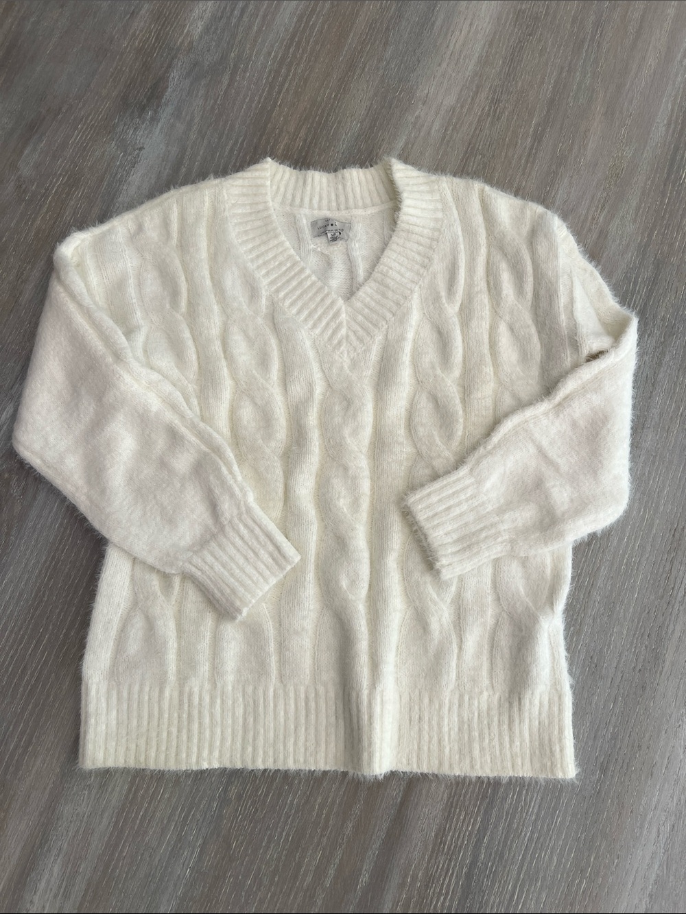 Lucky Brand Cream Cable-Knit V-Neck Sweater